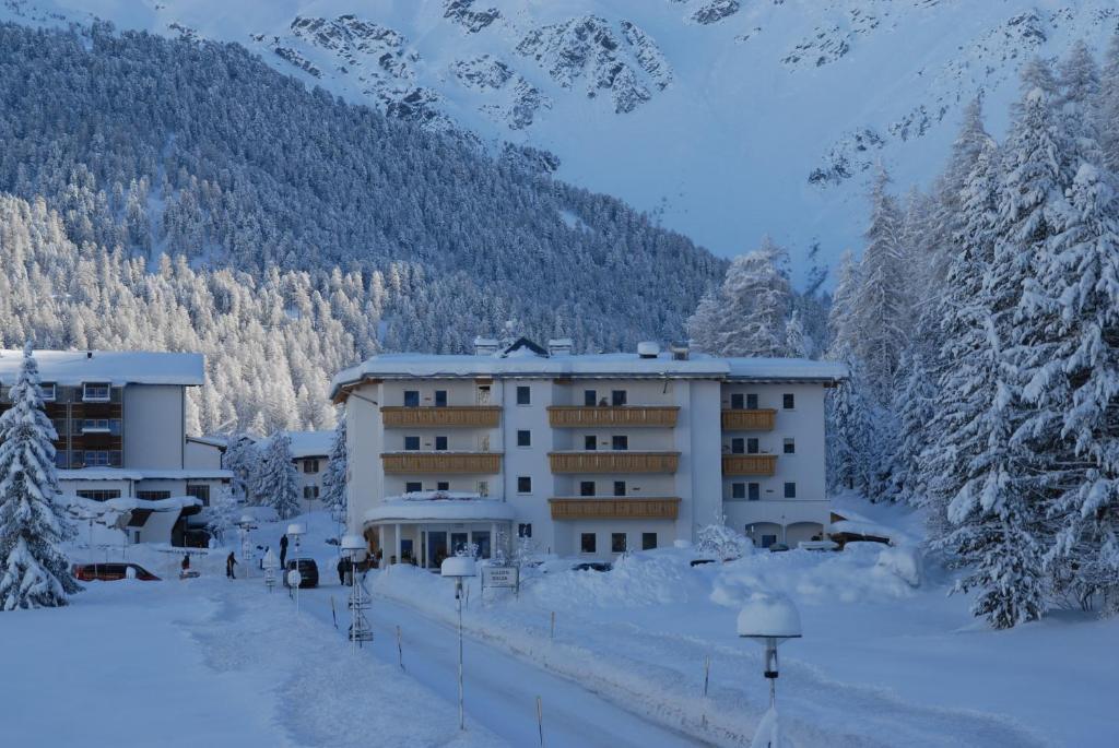 Hotel Bambi Am Park Solda Exterior photo